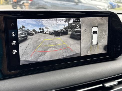 Used 2023 Hyundai Palisade Calligraphy image 24