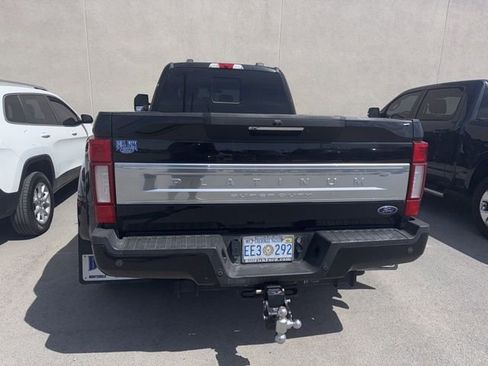 Used 2020 Ford F350 Platinum w/ FX4 Off-Road Package image 17