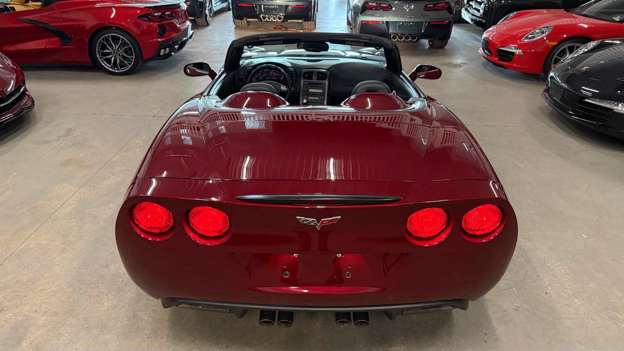 Used 2006 Chevrolet Corvette Convertible RWD image 14