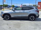 Used 2024 Kia Seltos EX image 4
