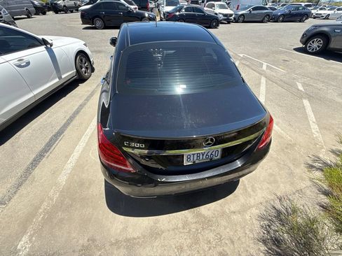 Used 2017 Mercedes-Benz C 300 Sedan image 6