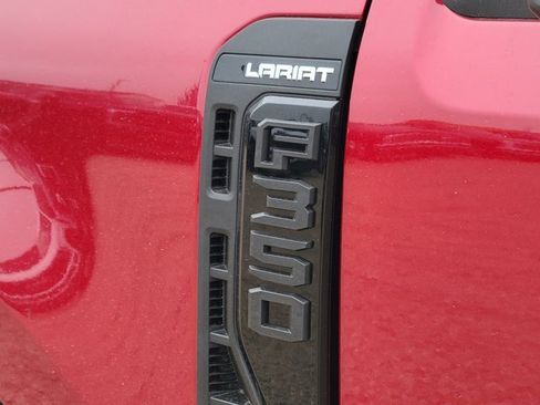 New 2025 Ford F350 Lariat w/ Lariat Ultimate Package image 15