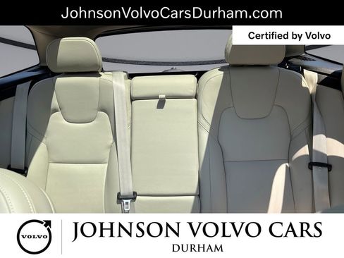 Used 2023 Volvo XC60 B5 Ultimate w/ Climate Package FWD image 26