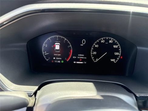 Used 2024 Honda CR-V EX image 12