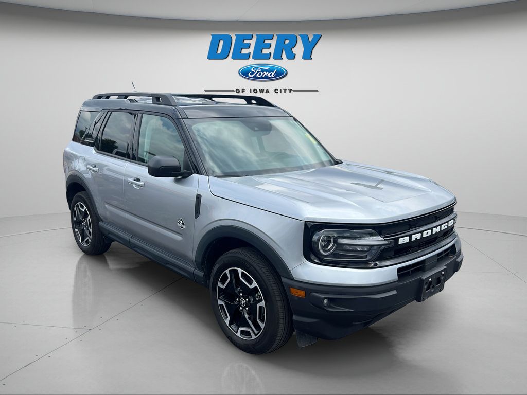 Certified 2023 Ford Bronco Sport Outer Banks w/ Tech Package AWD/4WD image 16