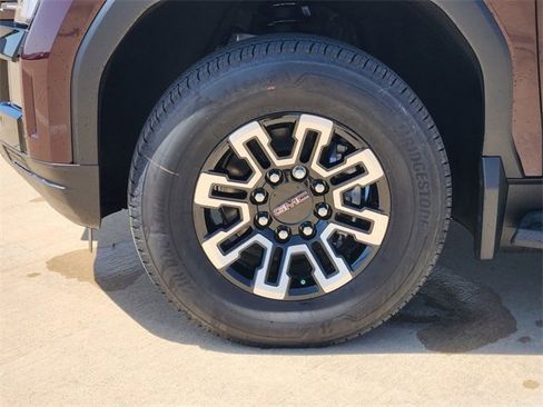 New 2026 GMC Sierra EV Elevation image 9