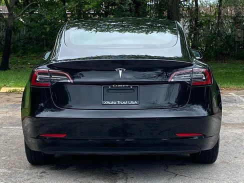 Used 2018 Tesla Model 3 Long Range image 7