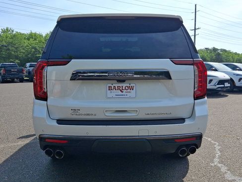 Used 2023 GMC Yukon Denali Ultimate AWD/4WD image 5