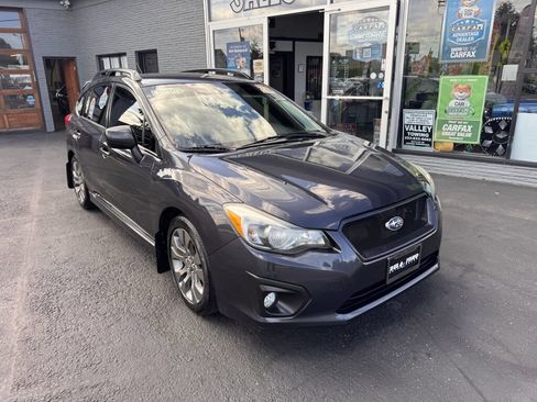 Used 2014 Subaru Impreza 2.0i Sport Premium AWD/4WD image 4