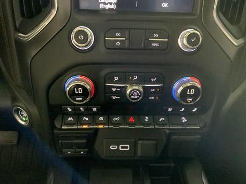 Used 2019 GMC Sierra 1500 AT4 w/ AT4 Premium Package AWD/4WD image 22