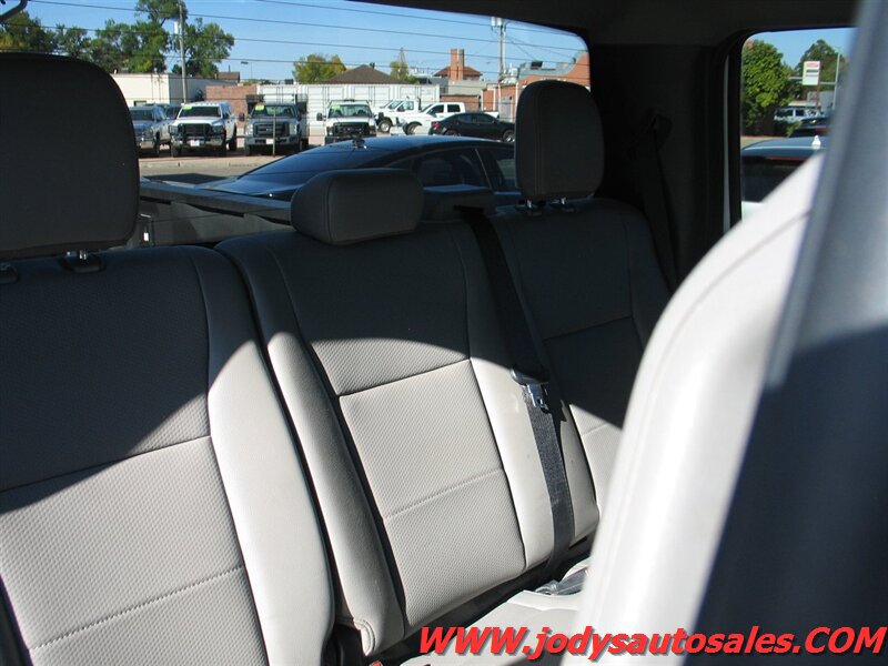 Used 2022 Ford F350 XL w/ Power Equipment Group AWD/4WD image 25