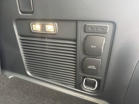 New 2025 Ford Expedition Tremor image 15