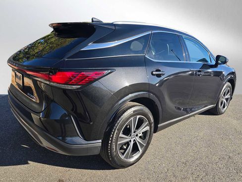 Used 2024 Lexus RX 350h image 3