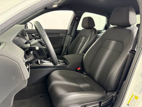 Used 2024 Honda Civic Sport image 4