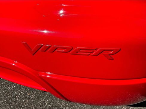 Used 2003 Dodge Viper SRT-10 image 23