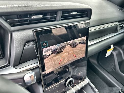 New 2026 GMC Terrain Elevation w/ Black Edition FWD image 29