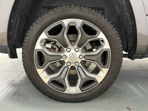 Used 2020 RAM 1500 Limited w/ Advanced Safety Group AWD/4WD image 10