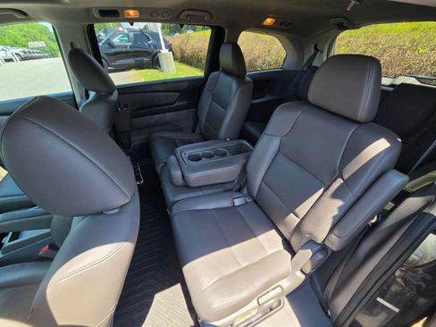 Used 2016 Honda Odyssey EX-L image 8