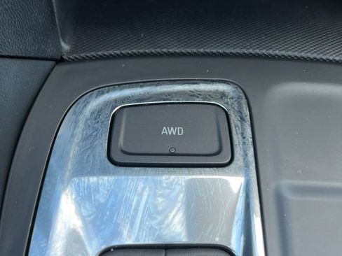 Used 2024 Chevrolet Equinox LT AWD/4WD image 28