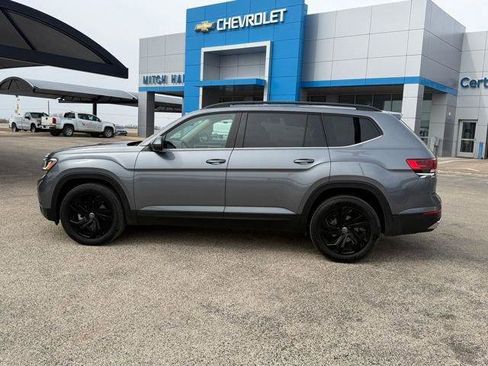 Used 2022 Volkswagen Atlas SE image 6