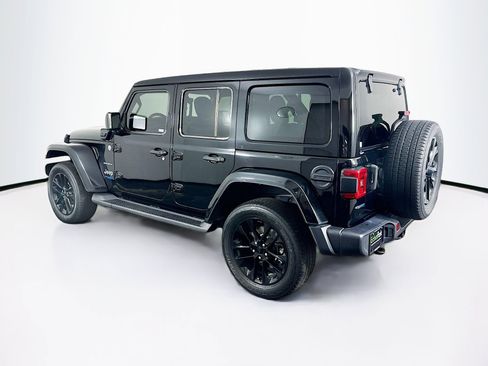 Used 2021 Jeep Wrangler Sahara image 5