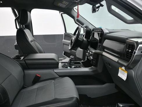 Used 2023 Ford F150 Lariat image 23