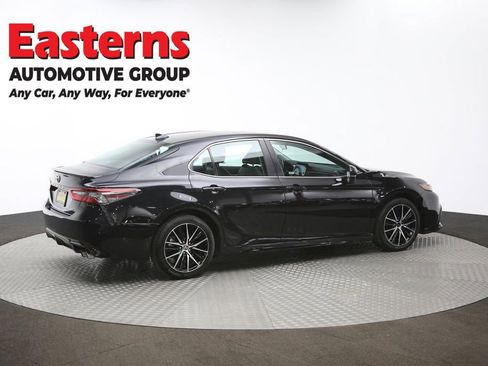 Used 2024 Toyota Camry SE FWD image 40