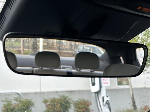 Used 2025 Kia K4 GT-Line Turbo image 24