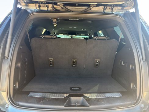 Used 2021 Chevrolet Tahoe High Country RWD image 10