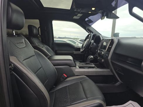 Used 2018 Ford F150 Raptor w/ Equipment Group 802A Luxury AWD/4WD image 11