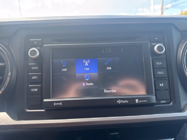 Used 2017 Toyota Tacoma SR5 w/ Tow Package AWD/4WD image 20