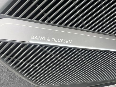 Used 2022 Audi SQ5 Premium Plus image 12