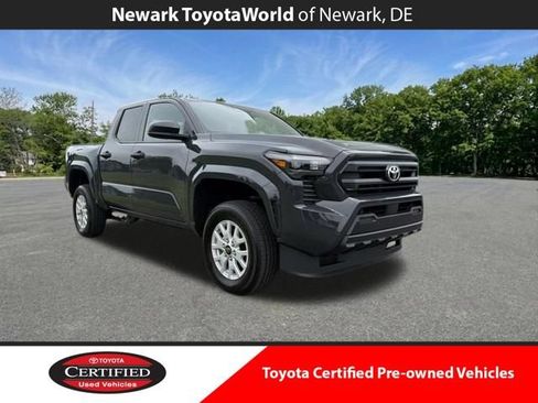 Used 2025 Toyota Tacoma SR w/ SR Upgrade Package AWD/4WD image 1