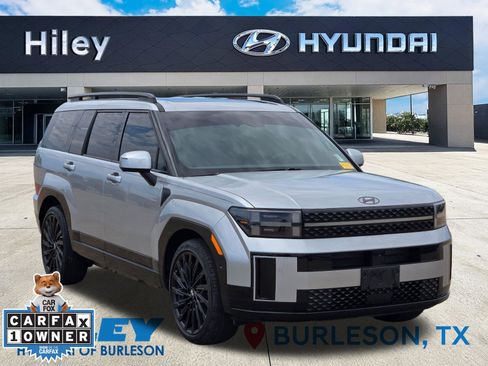 Used 2024 Hyundai Santa Fe Calligraphy FWD image 2