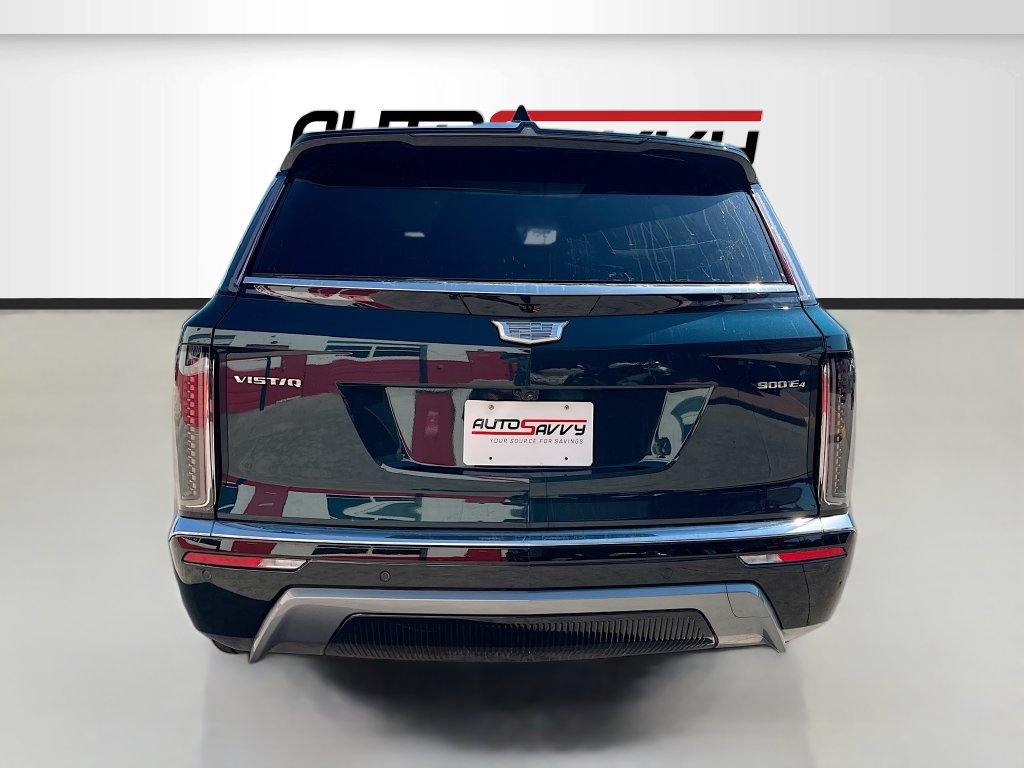 Used 2026 Cadillac Vistiq Luxury AWD/4WD image 6