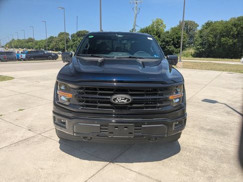 New 2026 Ford F150 XLT w/ Equipment Group 302A MID AWD/4WD image 8
