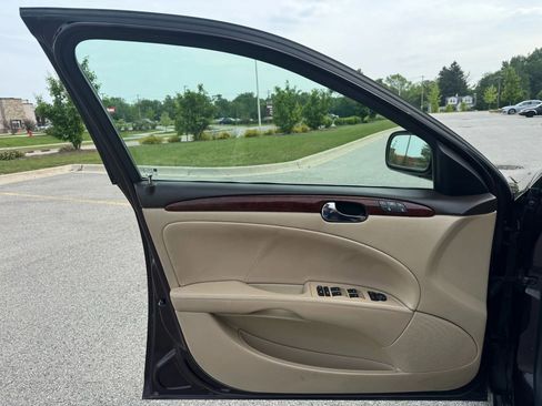 Used 2008 Buick Lucerne CXL w/ Driver Confidence Package image 13