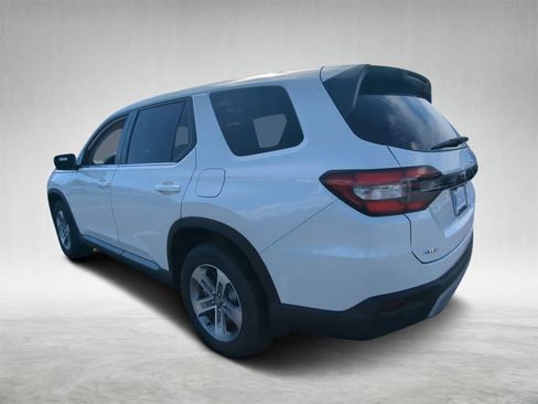 New 2025 Honda Pilot EX-L image 5