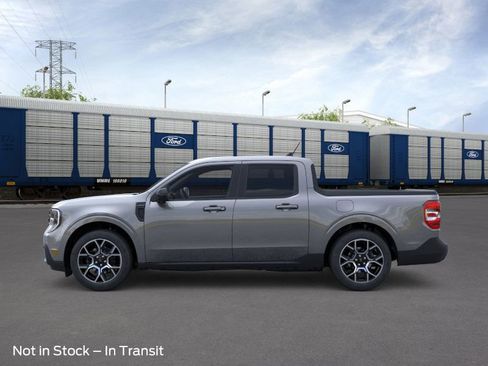 New 2026 Ford Maverick Lariat image 3