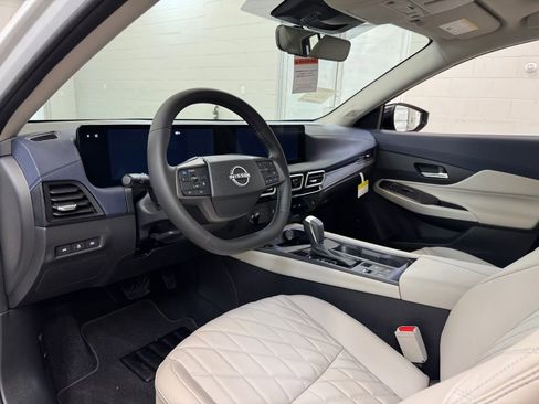 New 2026 Nissan Sentra SL w/ Floor Mat Package FWD image 11