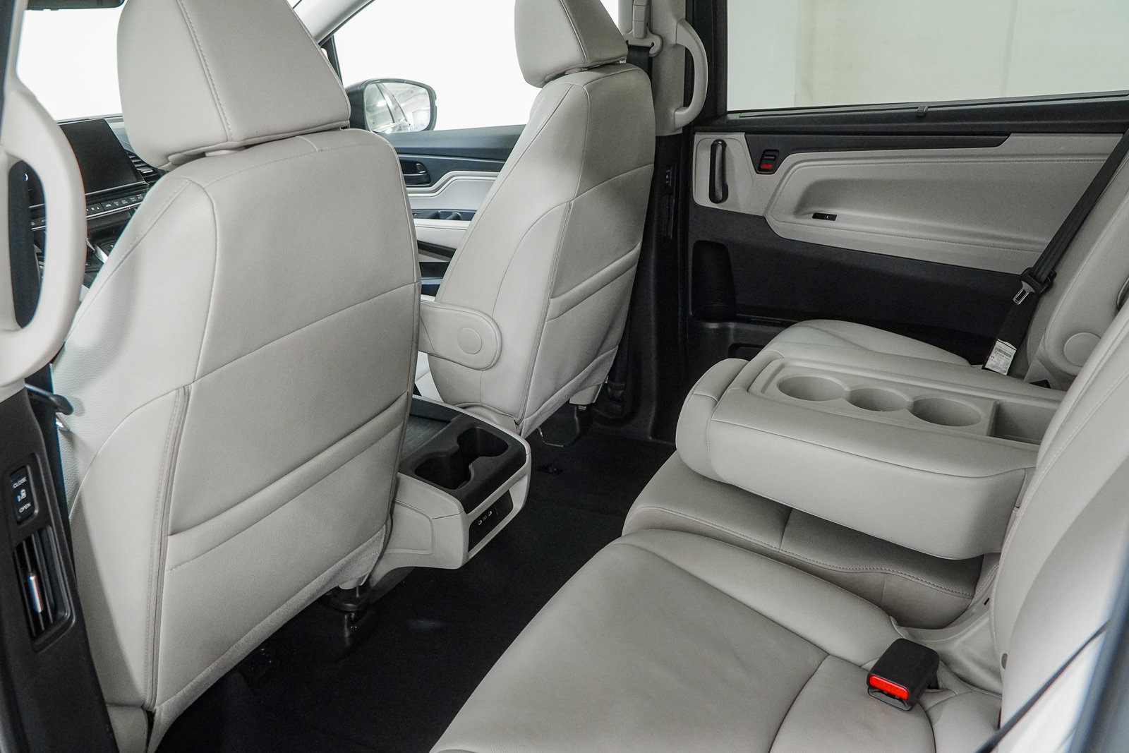 Used 2025 Honda Odyssey EX-L image 46