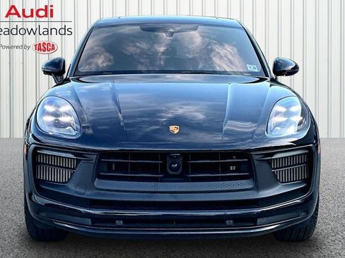 Used 2023 Porsche Macan GTS AWD/4WD image 2