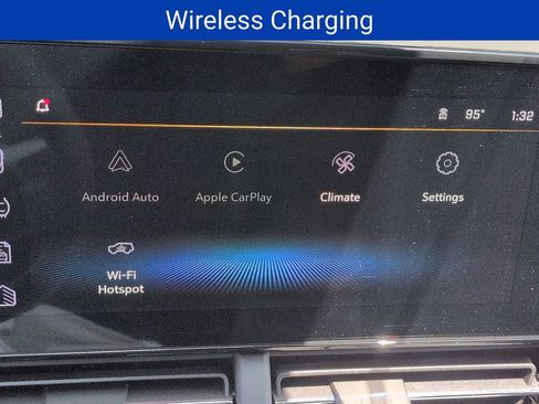 New 2026 Chevrolet Trax LT w/ Sunroof Package FWD image 17