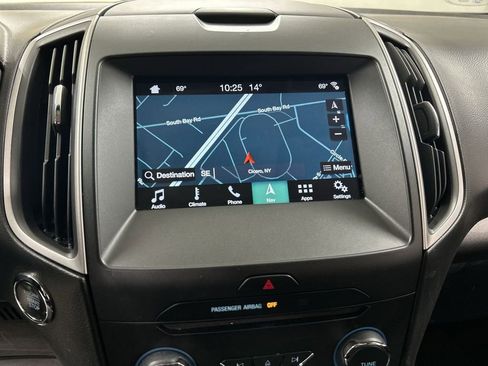 Used 2018 Ford Edge SEL w/ Equipment Group 201A image 16