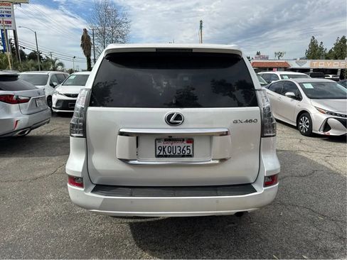 Used 2023 Lexus GX 460 Premium image 6