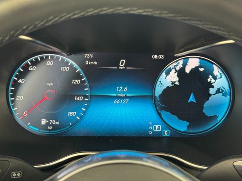 Used 2022 Mercedes-Benz GLC 300 4MATIC w/ AMG Line image 17