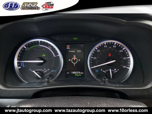 Used 2019 Toyota Highlander Limited Platinum AWD/4WD image 19