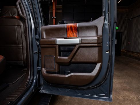 Used 2021 Ford F250 King Ranch w/ King Ranch Ultimate Package image 35