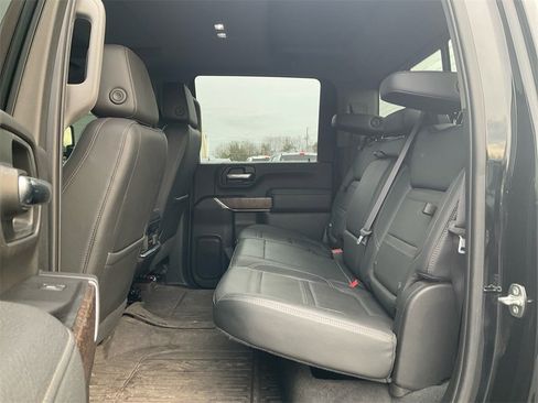 Used 2022 GMC Sierra 3500 Denali w/ Denali Ultimate Package image 14