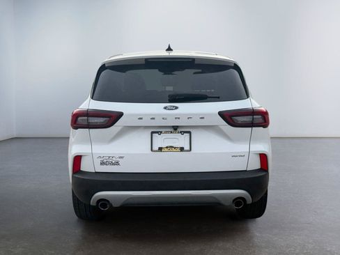 Used 2024 Ford Escape Active AWD/4WD image 4